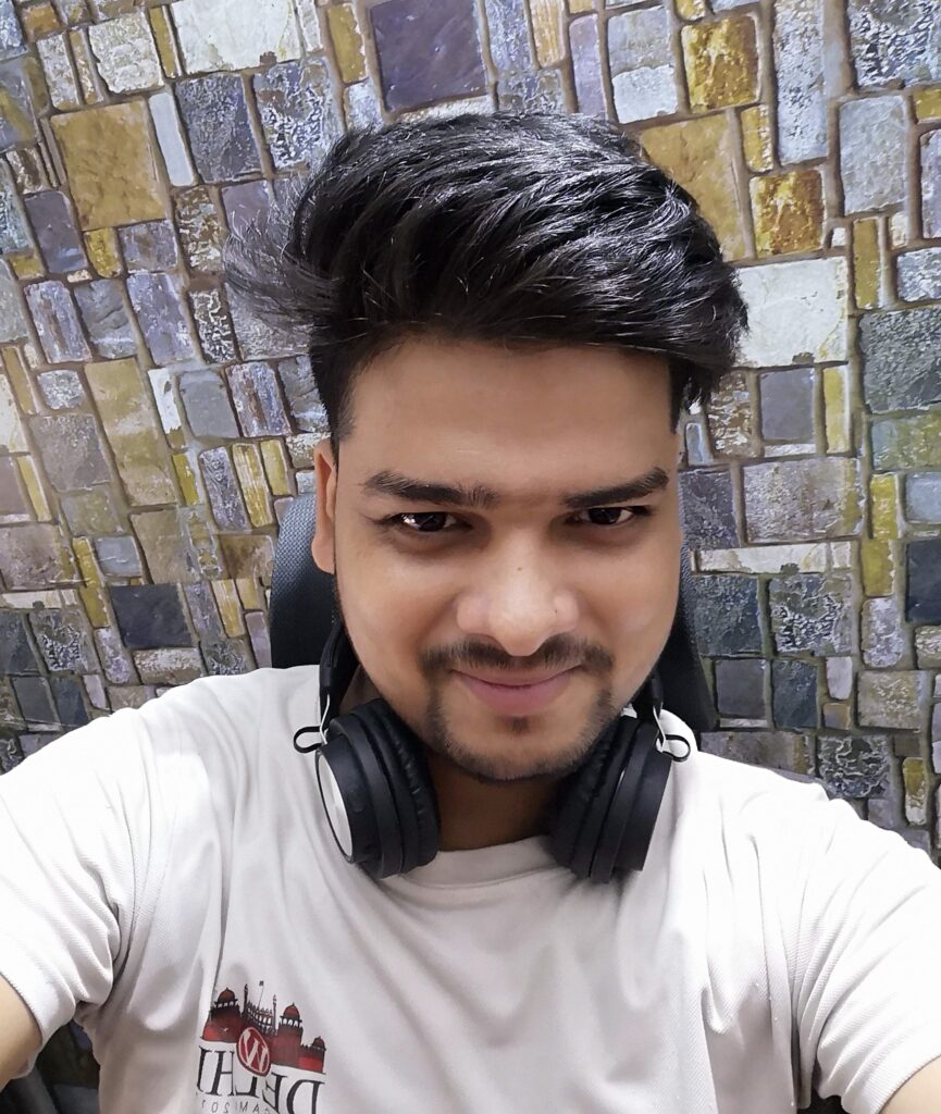 Ravi Dixit founder of StayMeOnline